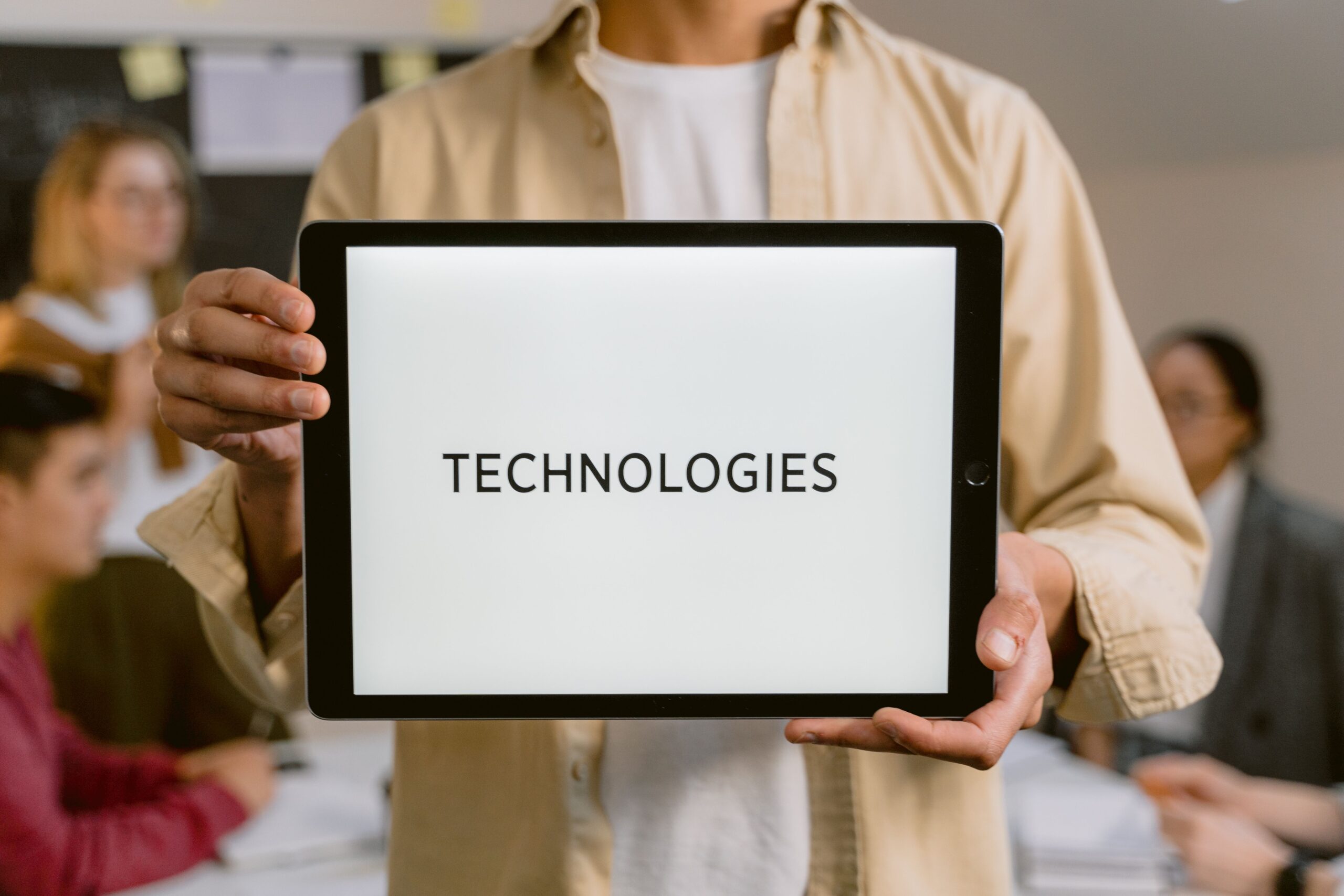 Global IT Spending to Hit $6.37 Trillion