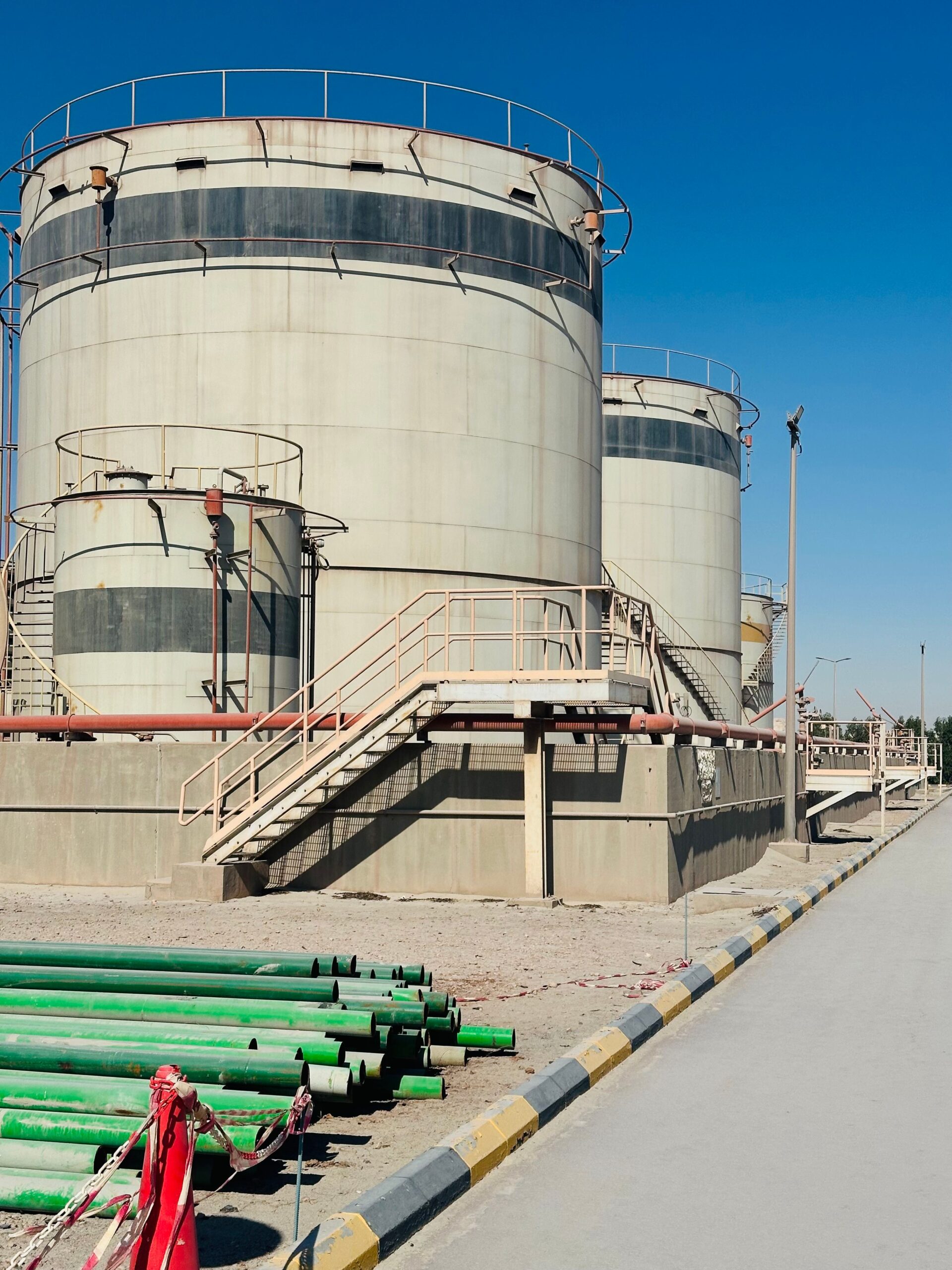Saudi oil transit routes