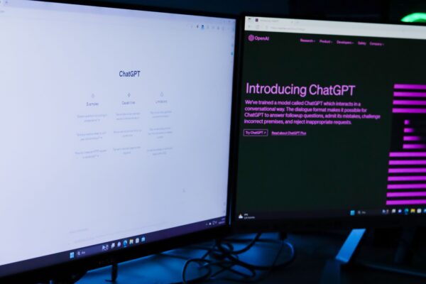 GPT-6 Intelligent UI Features