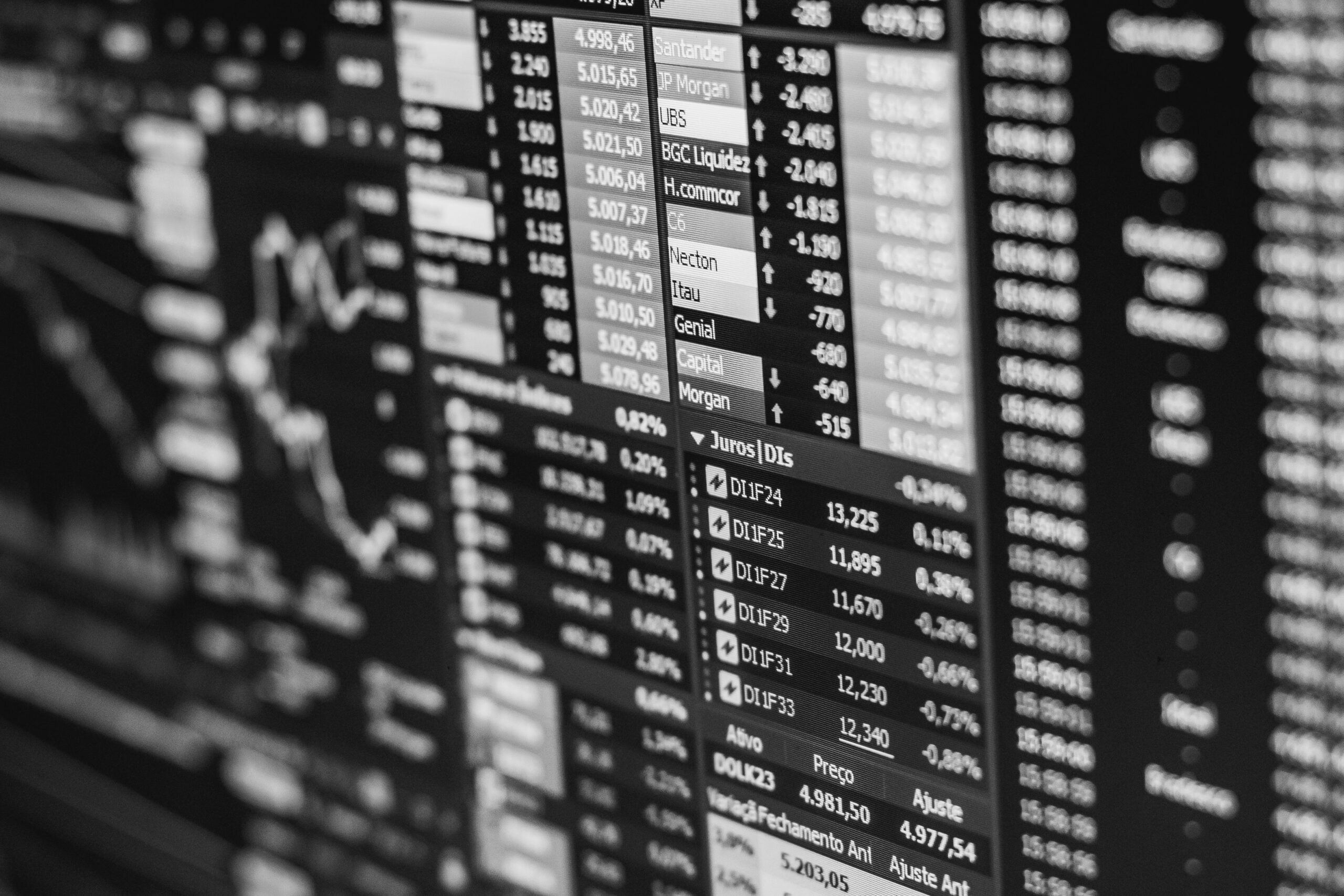 Sensex falls for fourth day